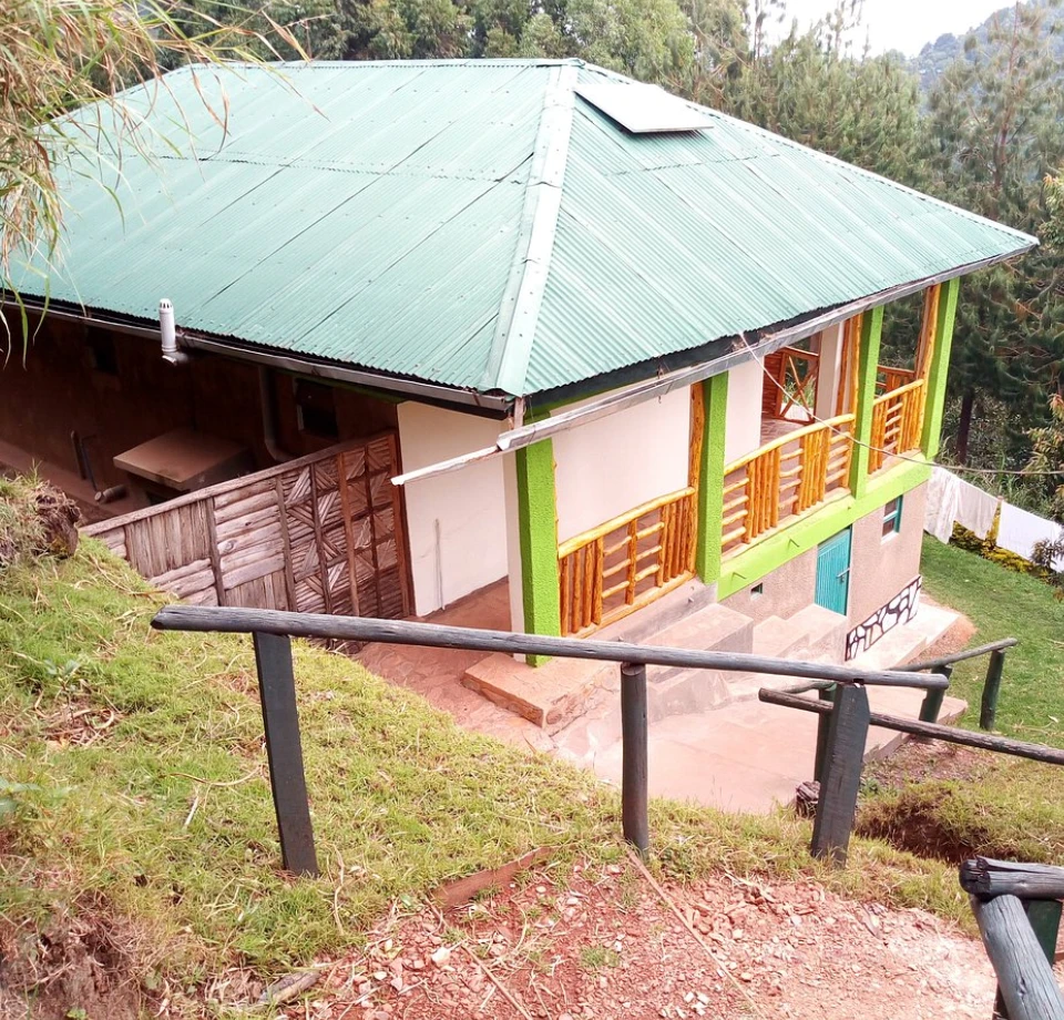 Four Hubs, Long Drives