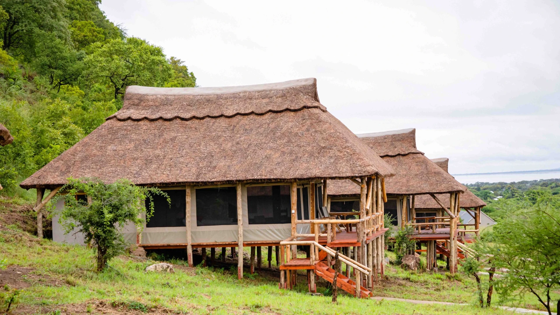 Sangaiwe Mbuyu Tented Camp